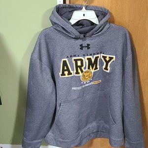 Under Armour Sweatshirt